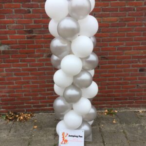 Ballonnenpilaar zilver wit