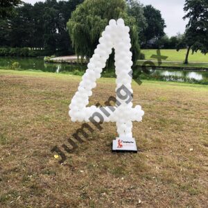 Ballonnen pilaar cijfer 4
