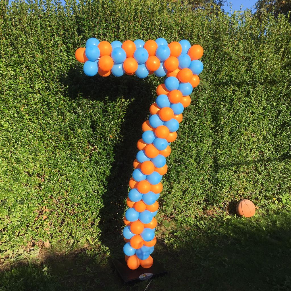 Ballonnenpilaar 7 oranje/blauw